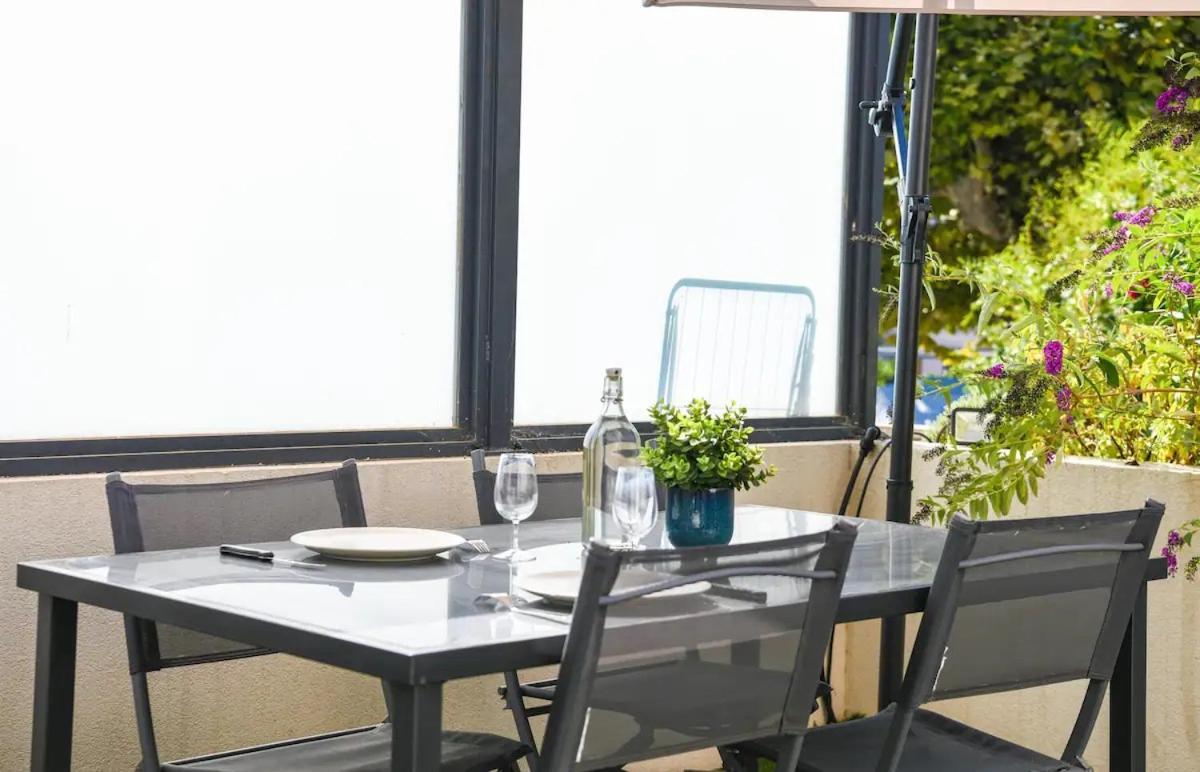 Superbe Appartement Avec Terrasse, Piscine & Parking Prive A Марсель Экстерьер фото